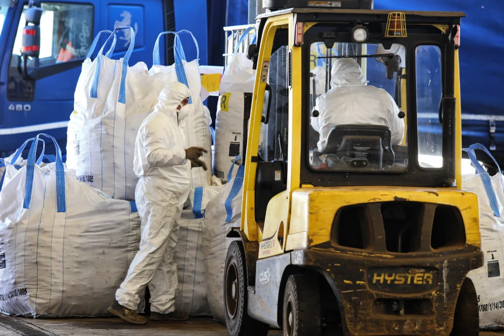 Asbestos removal near me, asbestos removal services